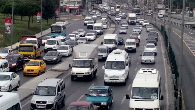 Kocaeli'de Trafikteki Araç Sayısı 350 Bini Aştı
