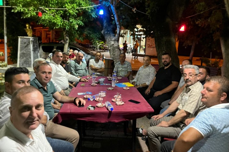Bursa Mudanya'da İYİ Partililer incir üreticilerinin fiyat beklentilerine ses oldu
