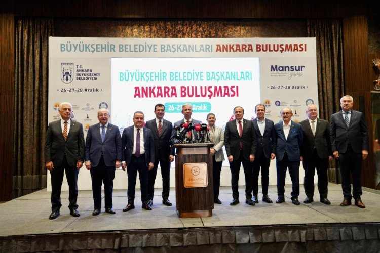 CHP'li 'Büyükşehir'lilerden ortak deklarasyon