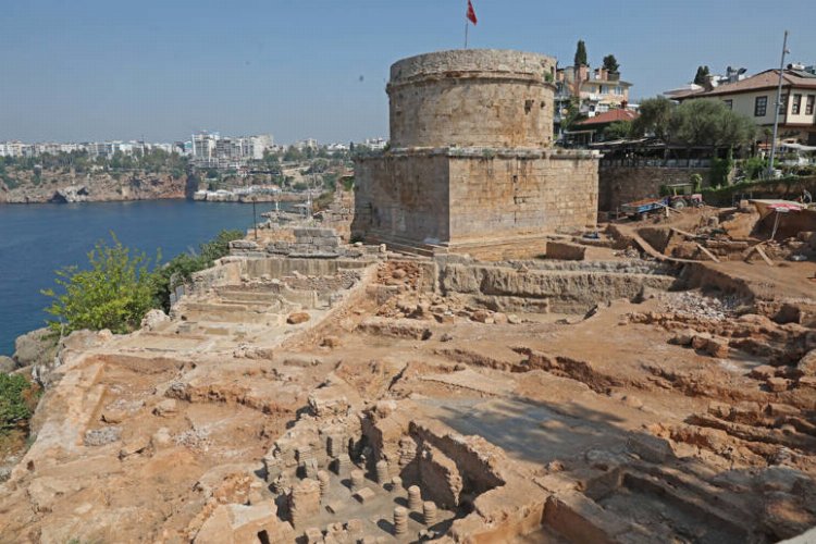 Hıdırlık Kulesi’nde arkeolojik kazılar sona yaklaştı