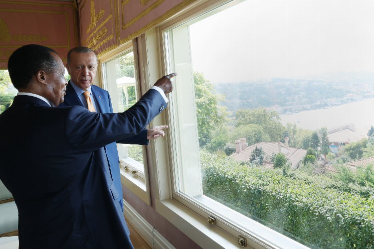 Kongolu mevkidaşından Cumhurbaşkanı Erdoğan'a ziyaret
