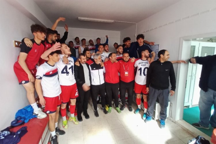Niğde Belediyespor, Azatlıspor'u 3-0 ile geçti