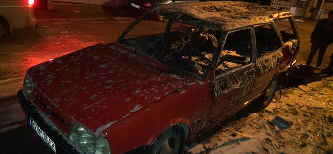 Suriyeli ailenin otomobili cayır cayır yandı!